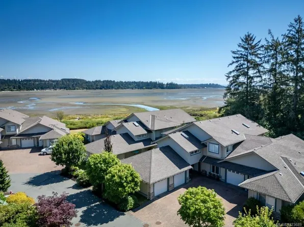 199 31st St #22, Courtenay, BC V9N 8X1