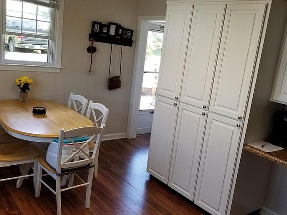 4th image of 435 Orchard Ave