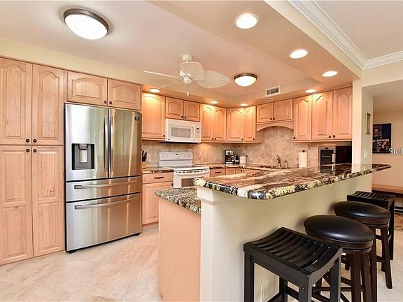 5th image of 1400 Gulf Blvd APT 201