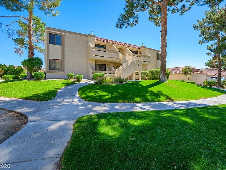 3770 Desert Marina Dr #52 — Photo 7