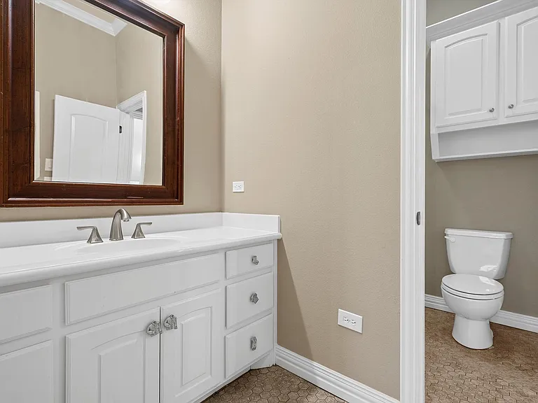 7030 Flagstone Cir — Photo 25