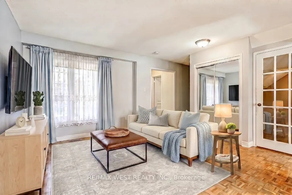 3 bed, $3,300 — Photo 4