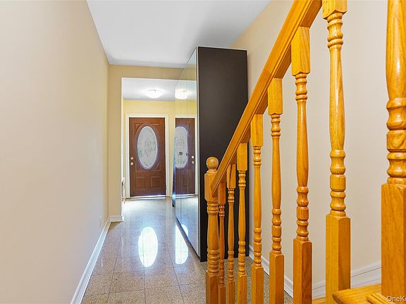 3rd image of 85-25 56th Avenue