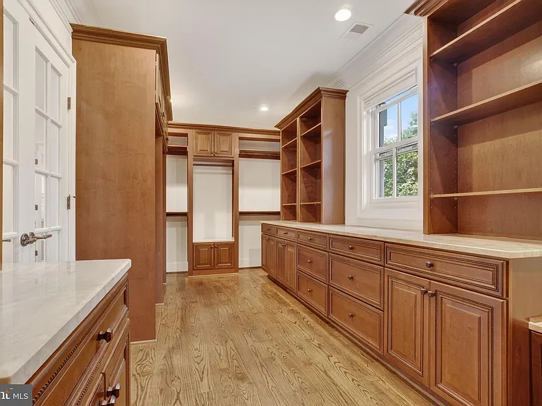 7112 Georgetown Pike — Photo 19
