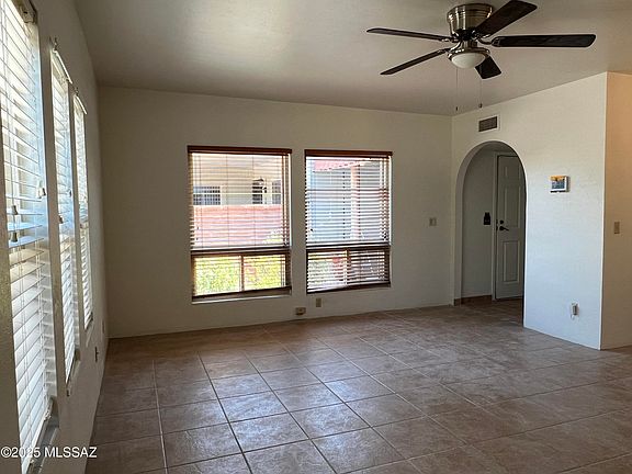 5th image of 320 N Camino Del Vate