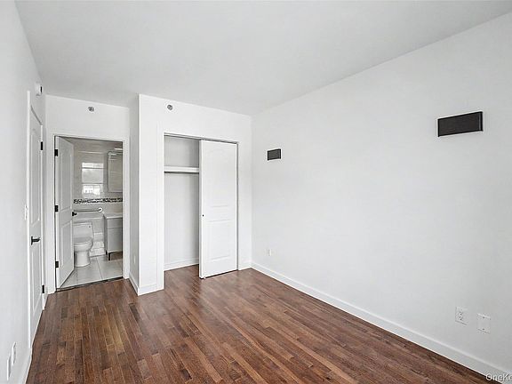 4th image of 13621 Latimer Place #3E