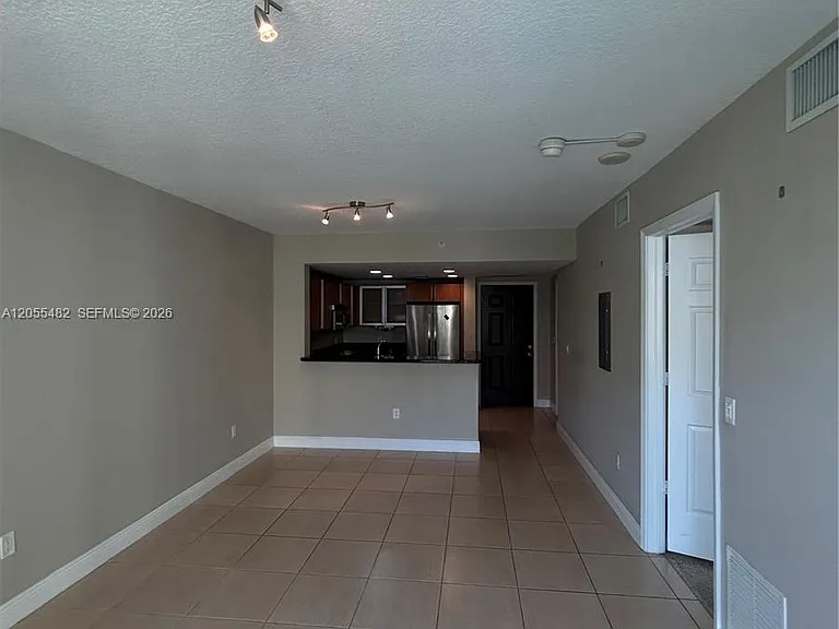 610 Clematis St #511 — Photo 4