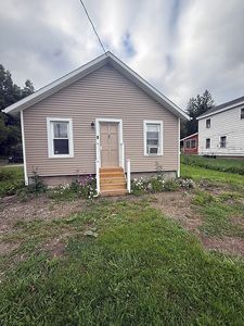 4959 New York 67, Hoosick Falls, NY, 12090