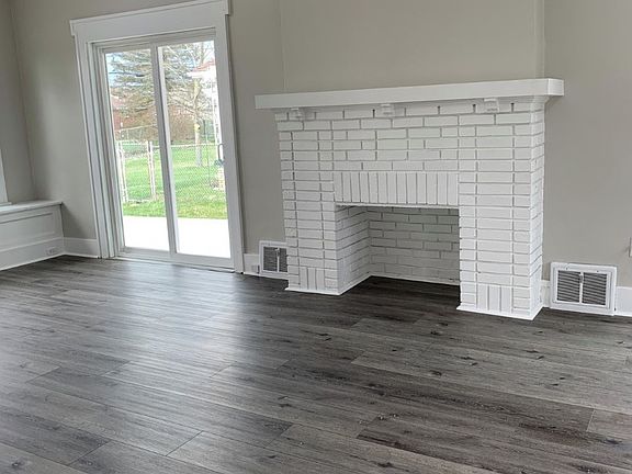 5th image of 257 Lovers Ln