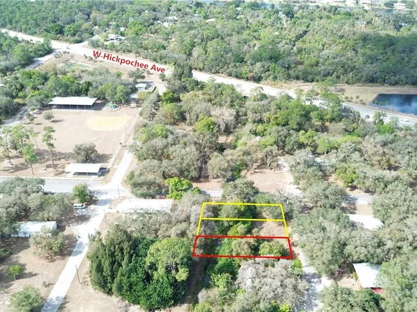 839 Caloosahatchee Ave, Labelle, FL 33935