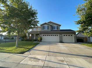 6901 Melody Ct, Hughson, CA 95326