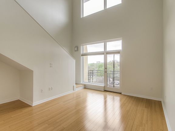 2nd image of 1101 18th Ave S APT 606
