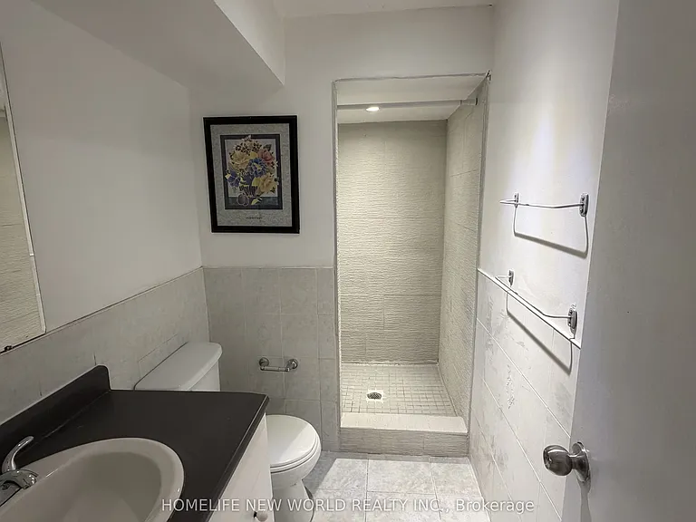 135 Pineway Blvd #LOWER LEVEL — Photo 20