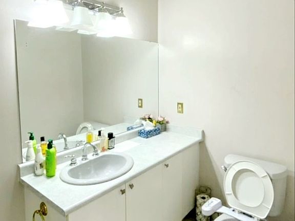4th image of 3123 Northway Ave