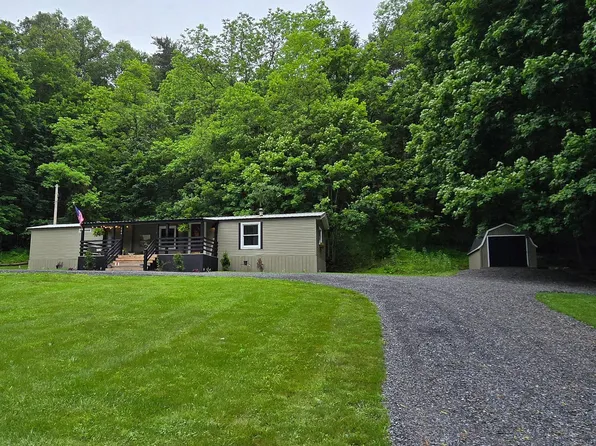 566 Walnut St, Cassville, PA 16623