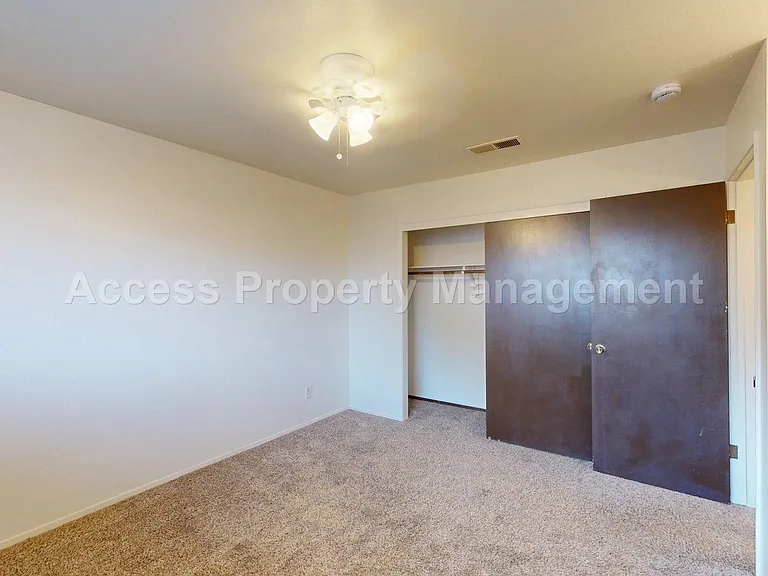1516 Floyd Ave — Photo 20