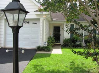 656 Spring Lake Ct, Mobile, AL 36695