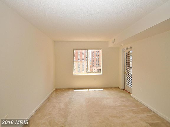 4th image of 2121 Jamieson Ave Unit 1907