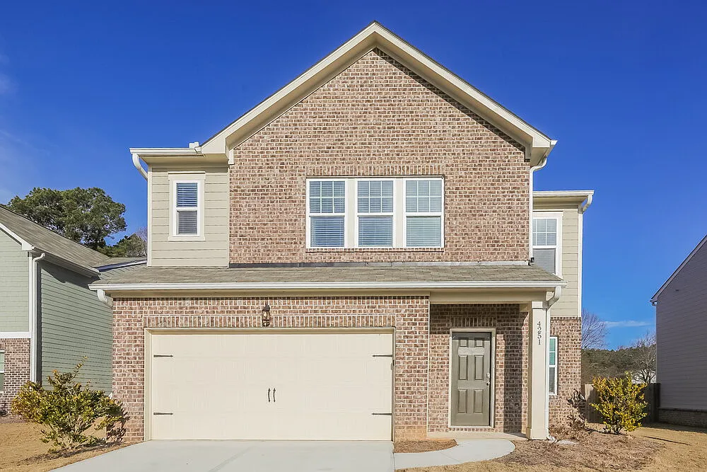 5 bed, 3.0 bath, 2688 sqft, $3,750 — Photo 1