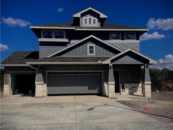 4902 Village Park, Marion, TX 78124