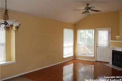 2nd image of 6019 Woodway Ct