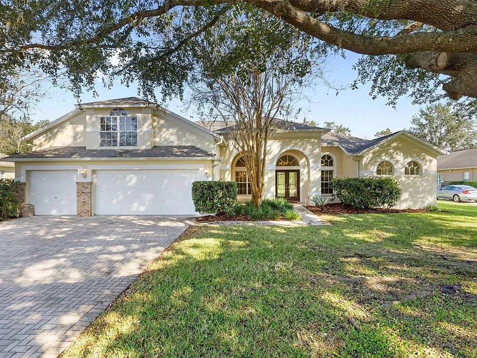 1452 Kensington Woods Dr