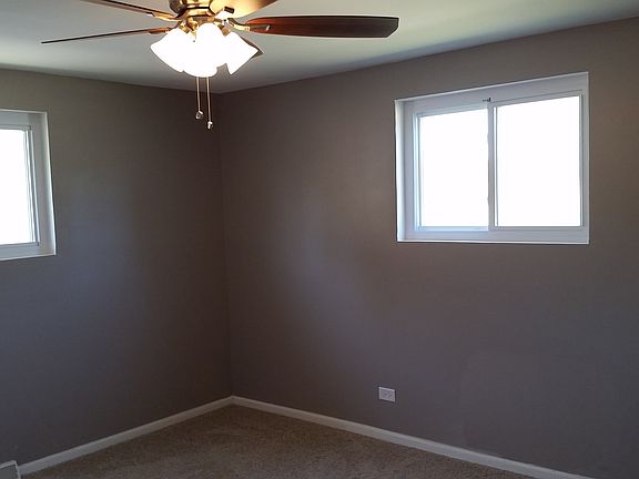 5th image of 14634 Blackstone Ave
