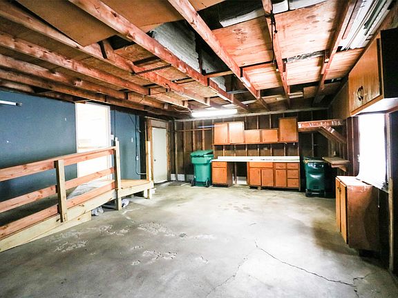 5th image of 3324 W 77th Ave