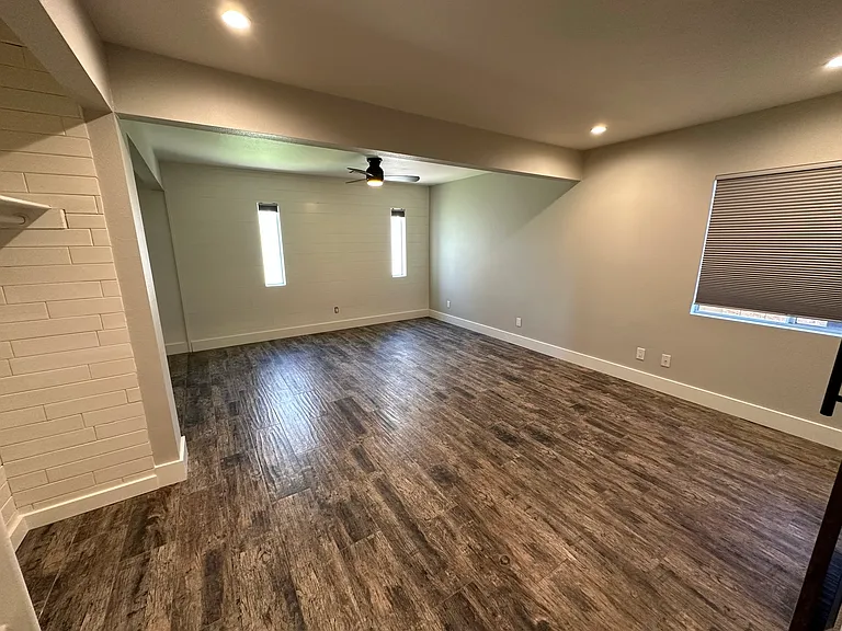 1250 E Marco Polo Rd — Photo 7