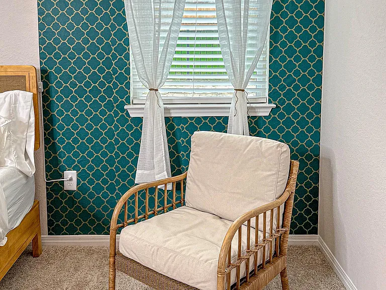 220 Brooklyn Dr — Photo 12