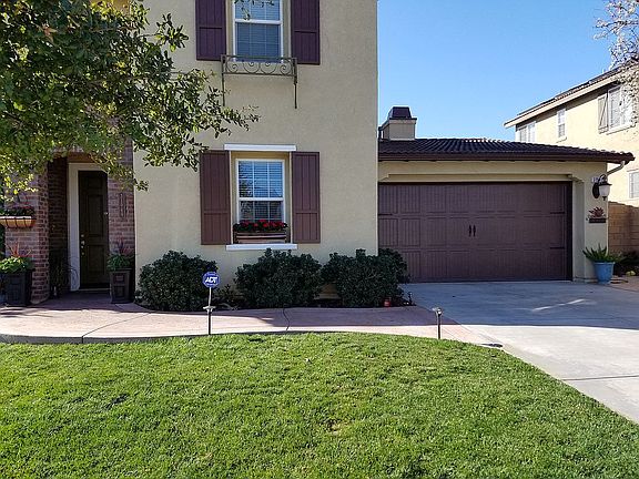 2nd image of 31949 Summer Grape Ct