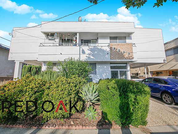 5th image of 7502 Canby Ave #1
