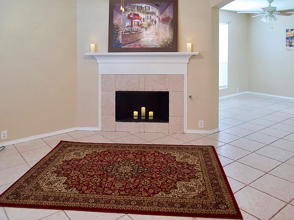 4th image of 1204 Clark Cir