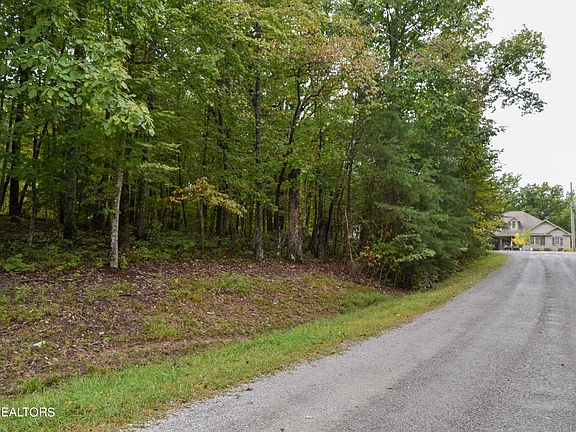 2nd image of 11 Driftwood Ct Lot 43