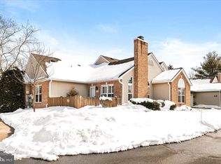 55 Woolsey Ct, Pennington, NJ 08534