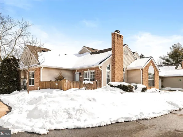 55 Woolsey Ct, Pennington, NJ 08534