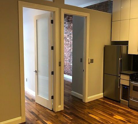 3rd image of 238 W 14th St APT 5A