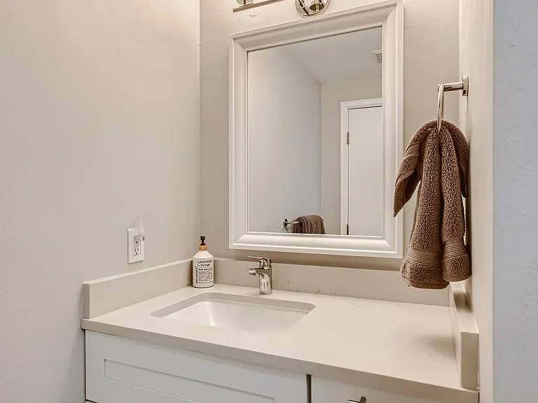 640 Homestead Dr — Photo 17