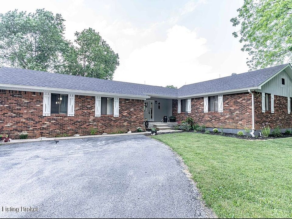 2nd image of 785 Green Farms Rd