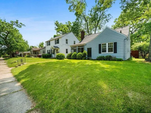 2217 Inglewood Pl, South Bend, IN 46616