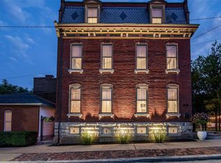1806 Crittenden St, Saint Louis, MO 63118