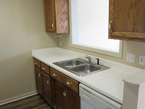 3rd image of 3154 Achey Dr #1