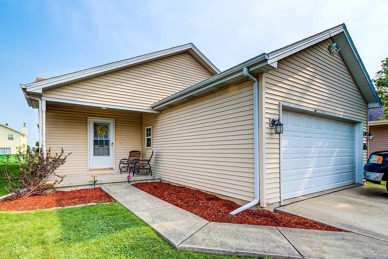 137 Vicki Ct, Manteno, IL 60950 Zillow