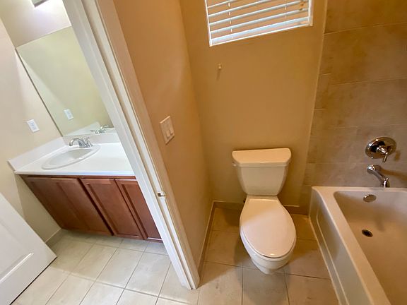 2nd image of 3538 NW 29th Ct