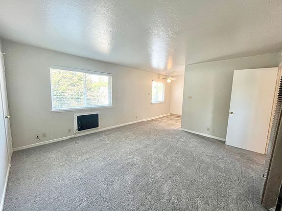 3rd image of 2517 W St #7