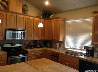 14291 Orange Blossom Rd, Oakdale, CA 95361