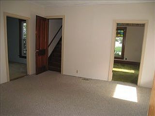 2nd image of 533 W North St