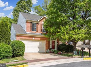 8811 Carpenters Hall Dr, Lorton, VA 22079