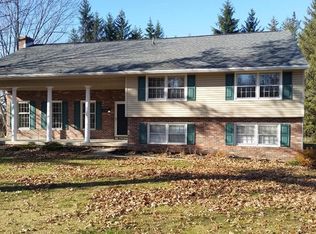 5170 Valley View Dr, Medina, OH 44256
