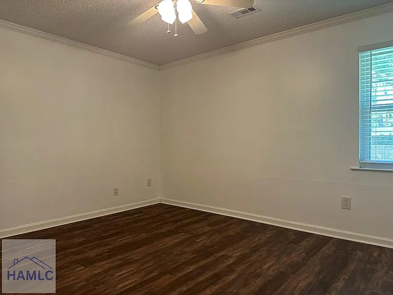 209 Brighton Woods Dr — Photo 22